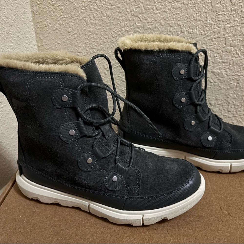 Sorel Explorer Next Joan WP Ankle Boot Size 9 runs small SIZE UP. - Picture 4 of 6